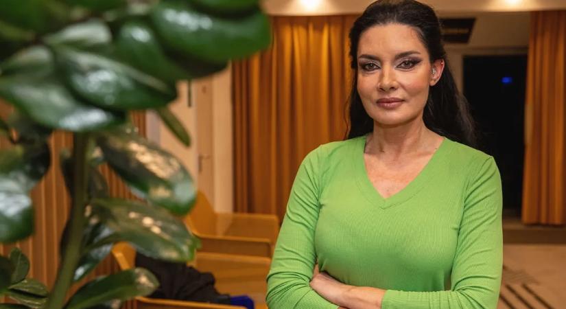 Gregor Bernadett bevallotta: készen áll a nagymamaságra