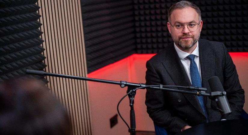 Orbán Balázs a Tisza Alaptörvény-módosítási javaslatáról: fut az abszolút filmszínház