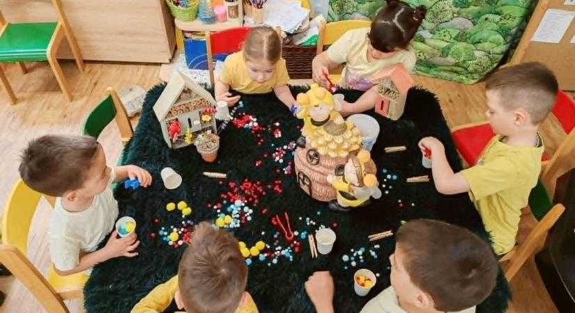 Őshonos fákkal és új méhecskehotellel bővült a Klímanócskák birodalma