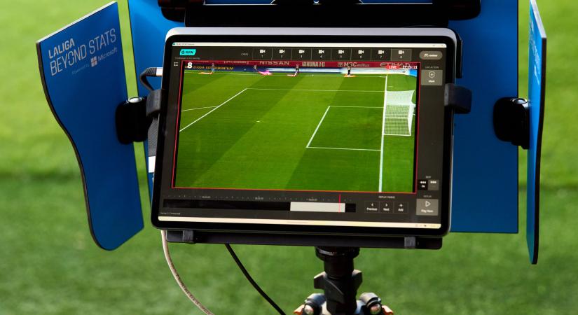 Mérhető játék, jobb döntések: a futball tudománya testközelből vezető szakértők tolmácsolásában