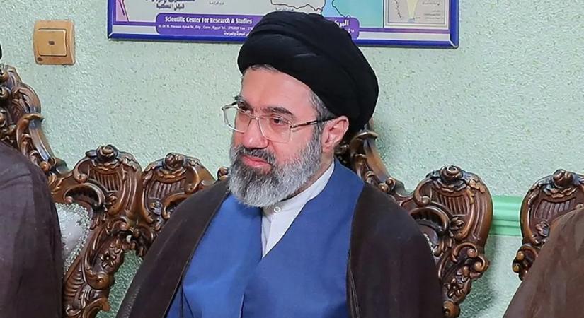 Burkoltan dzsihádra szólított fel Irán legfelsőbb vezetője