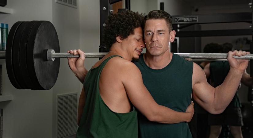 Hamarosan a Netflixen: Előzetest kapott John Cena új vígjátéka, a Kisöcsém lehet a nyár nagy dobása