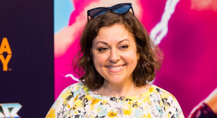 Erdélyi Mónika: „Ha én a rendszer kegyeltje lettem volna, akkor nem a szélén állok a pályának, hanem játszom a pályán”