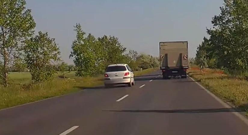 Ha igazi filmes feszültségre vágyik, akkor csak ezt az egy videót kell megnéznie ma