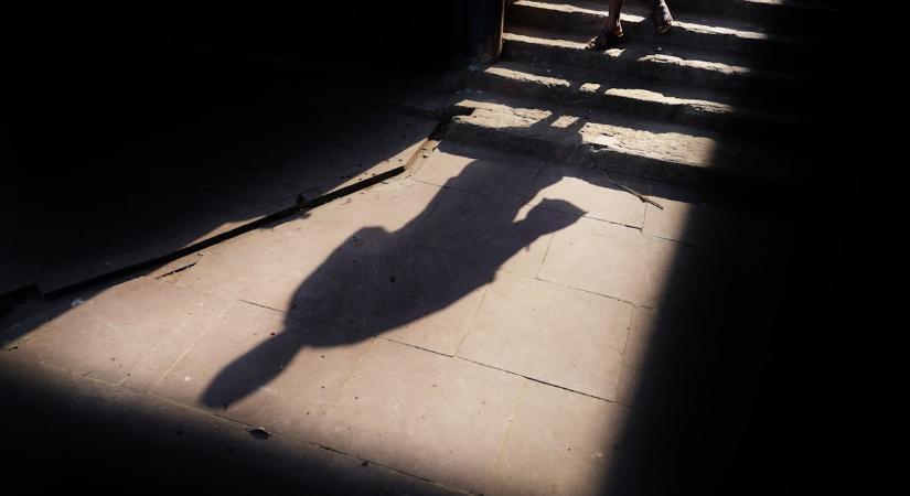 Autista és állami gondozott gyerekeket is bántalmazhattak egy kispesti iskolában