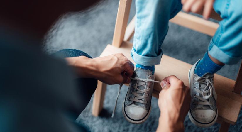 Mélyült a válság: soha nem kellett még ennyi gyermeket védelembe venni Magyarországon