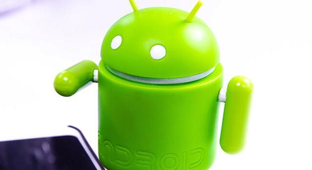 Üzemidőben és widgetekben gazdag frissítés jöhet az androidos okosórákra
