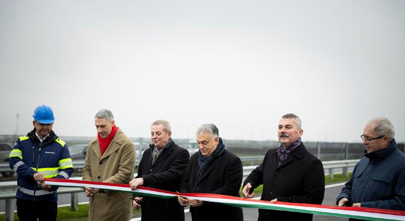 „Súlyos és tudatos felelőtlenség” – tényleg sumákoltak valamit Lázár Jánosék a költségvetéssel