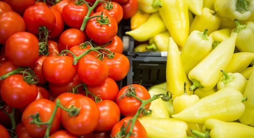 Olcsóbb lehet a magyar paprika és paradicsom, de ehhez a kormánynak tartania kell a kampányígéretet
