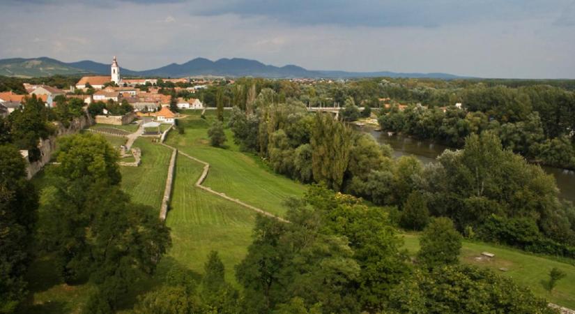 Kvíz: melyik folyó mellett van Sárospatak? 10 kérdés Magyarország földrajzáról
