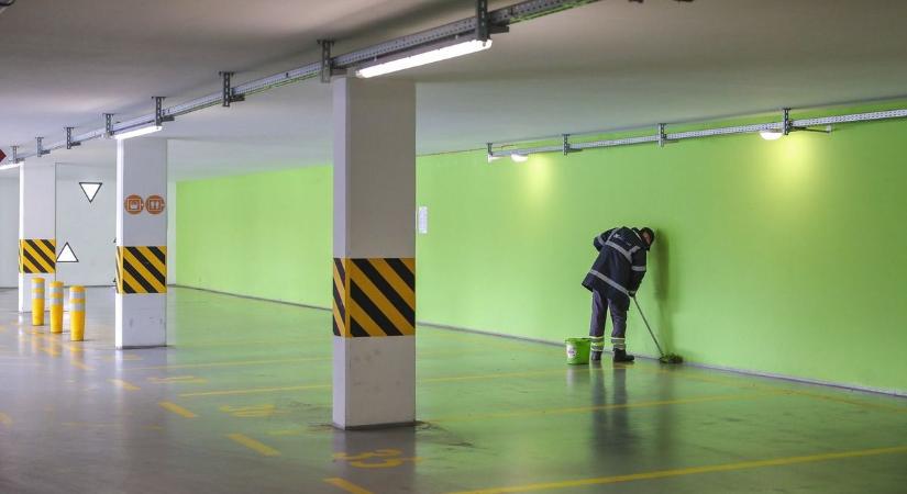 Itt van minden, amit tudni kell a pünkösdi nyitvatartásról Győrben