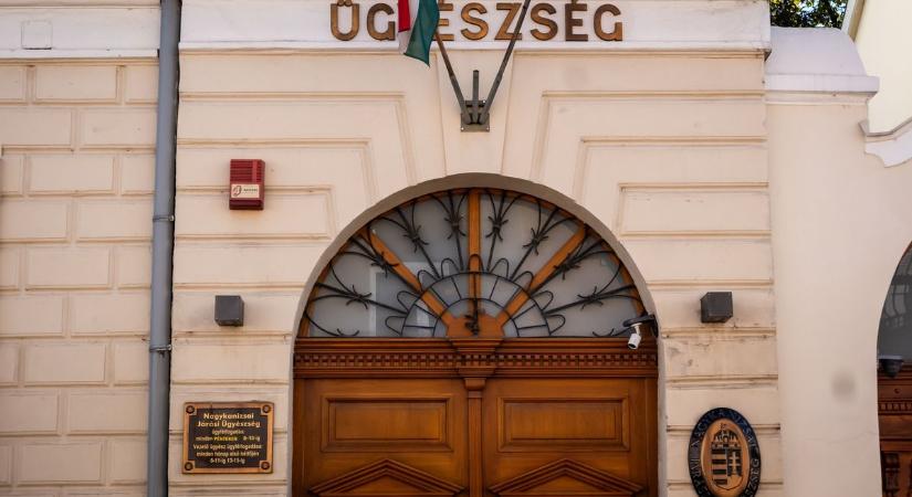 Utcai balhé, drogos autózás a zalai városban – vádat emeltek két férfi ellen