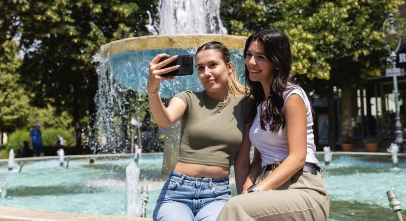 Koranyári meleg tüzeli fel a pénteket Hajdú-Biharban vagy ránk tör az égi pokol? Mutatjuk, milyen lesz az időjárás holnap