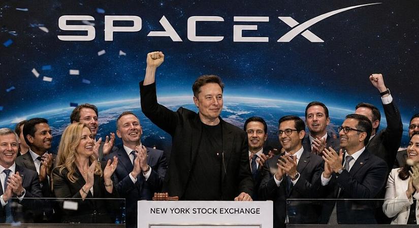 Nevetségesen magas értékeléssel akar tőzsdére vonulni Elon Musk SpaceX nevű cége