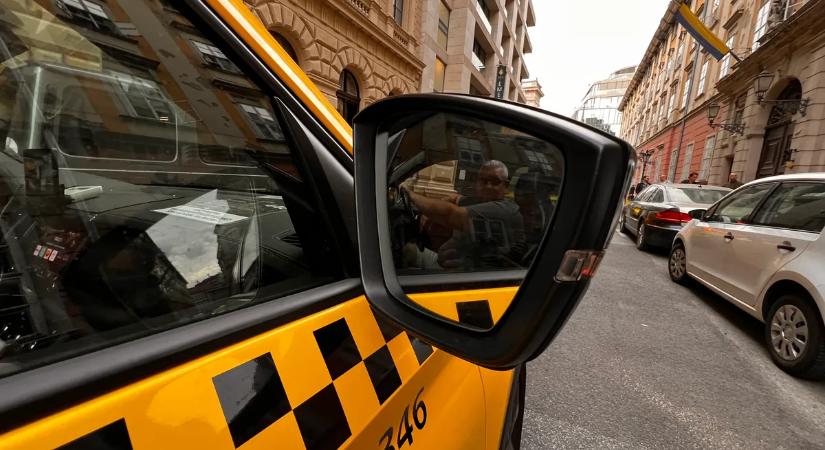 Balhé lett a taxizásból: megverte a 70 éves sofőrt a dühöngő, kecskeméti utas