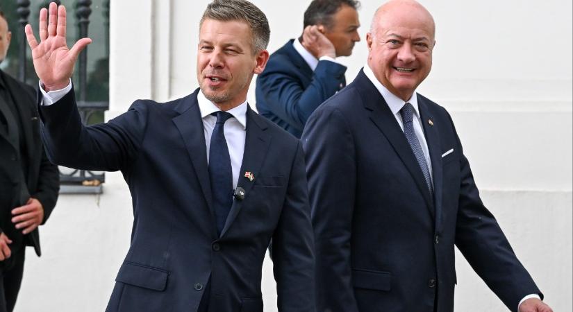 Magyar Péter Bécsben: mindenki szeretné tudni, kik a felelősök azbesztügyben