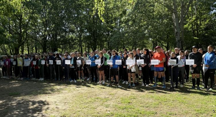 Rekordszámú csapat futotta körbe a Tisza-tavat az országos rendőr futóbajnokságon
