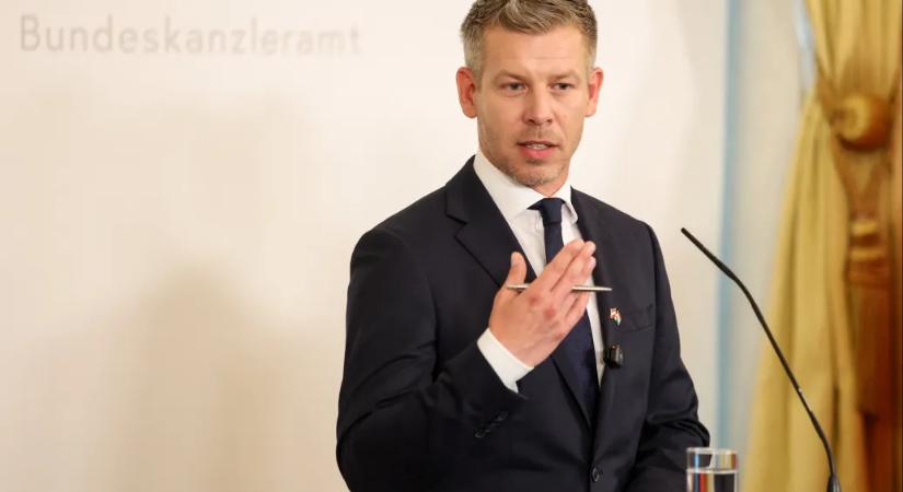 „Szerintünk meg nem” – vágott vissza Magyar arra, hogy a Fidesz szerint visszamenőleges jogalkotásba kezdtek