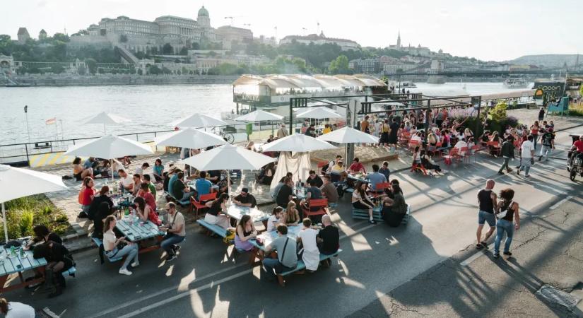Május 26-tól hétköznap esténként is autómentessé válik a Pesti alsó rakpart