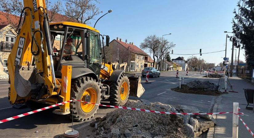 Dugók, lezárások és vízhiány jöhet Egerben – újabb utcákat érintenek a munkálatok