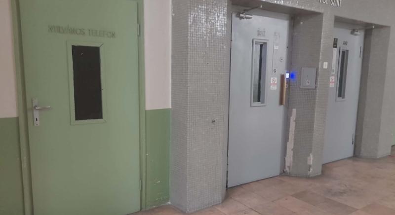 Hét emberrel zuhant mélybe a lift a minisztériumi épületben