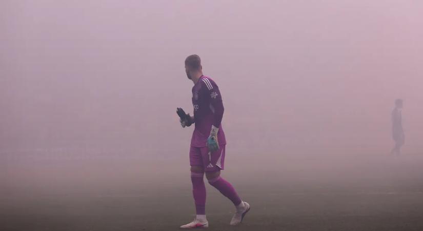 Nem lesz ott a focivébén a Liverpool kapusa