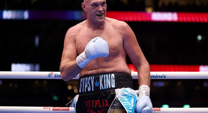 Nagy pofonokra lehet számítani: legendás focista ellen fog bokszolni Tyson Fury – fotó