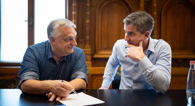 Orbán Viktorral jelentkezett be Kocsis Máté