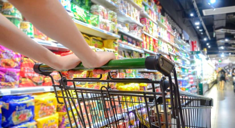 Nagy baj lehet a konyhaszekrényben: ezt a csíráztatni való lucernát ne egye meg