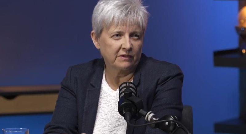 Lannert Judit bemutatta a szakképzésért és felnőttkori tanulásért felelős államtitkárt