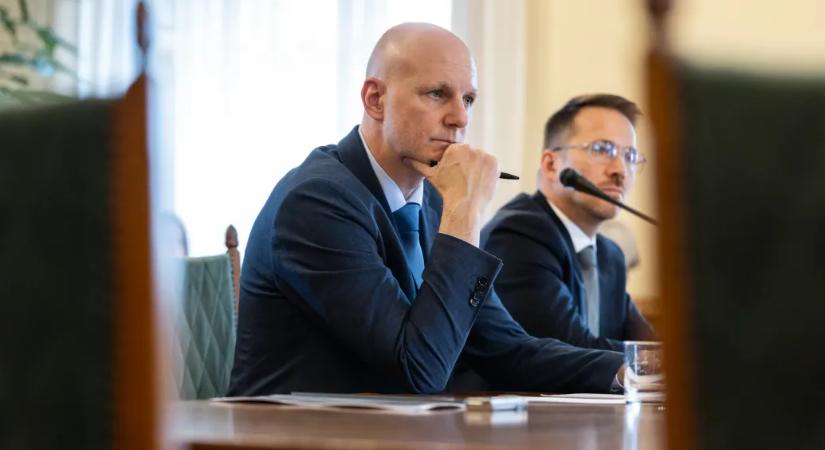 14,59 milliárd forintnyi, a választások előtti utolsó pillanatban kiosztott pénz nyomait találta a Tudományos és Technológiai Minisztérium