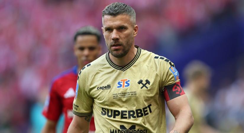 „Végre átírhatom a névjegykártyám” – a németek világbajnok csatára megvette gyerekkori csapatát