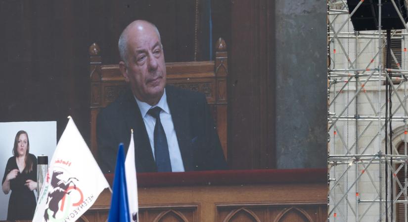 Magyar Péter felszólította Sulyok Tamást, hogy még ma hozza nyilvánosságra a kegyelmi ügy aktáját