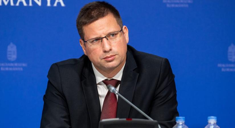 Volt, aki az államtitkároknál is jobban keresett Gulyás Gergely minisztériumában