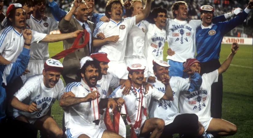 Melyik a legkisebb város, ami elnyerte a legrangosabb futballtrófeát?