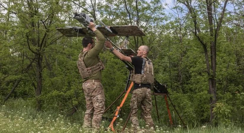 Orosz-ukrán háború: Ukrajna csapást mért az FSZB központjára, újabb orosz olajfinomító került támadás alá