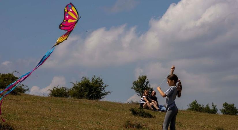 A nap, amikor Pákozdot sárkányok lepik el