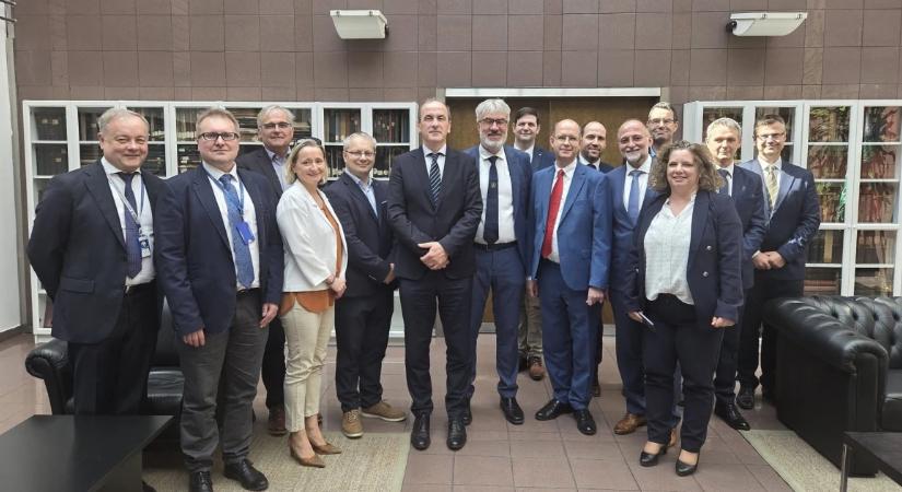 Tippelj, melyik intézményt hozza vissza a Tisza-kormány egészségügyi minisztere – felbukkant a tavaly kirúgott főigazgató is