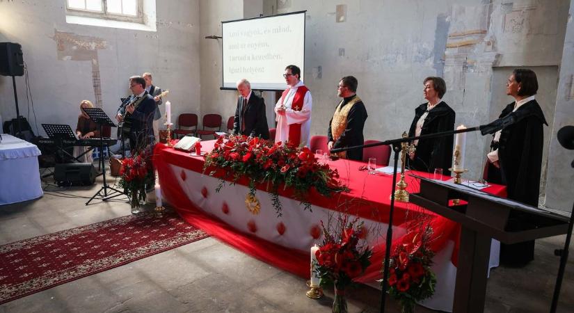 Nem mindennapi esemény zajlott az egri kórház egyik legrégebbi épületében