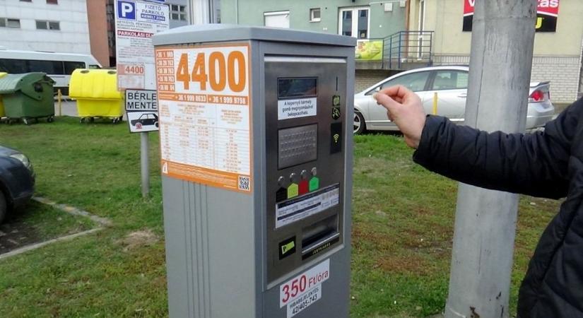 Ingyenes lesz a parkolás Nyíregyházán – mutatjuk a részleteket!