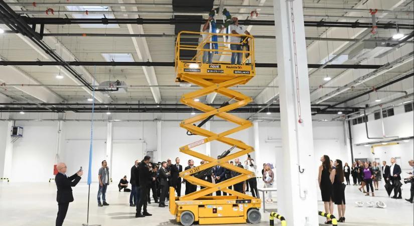 Továbbra sem fektetnek a jövőbe a magyar cégek