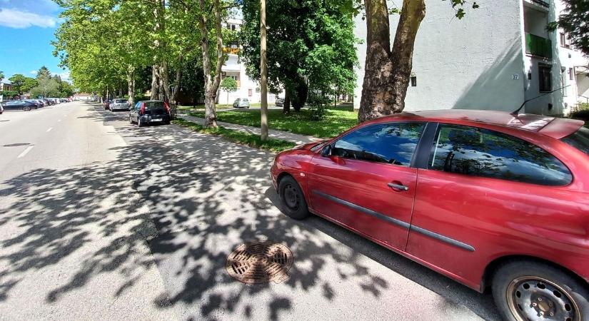 Meddig parkolhat valaki a házad előtt? Erre is van szabály, de kevesen ismerik