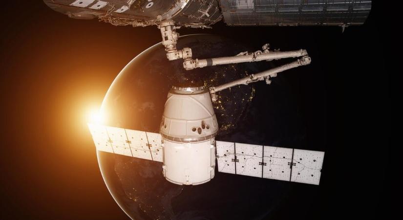 Elon Musk űrcége a Marsra készül