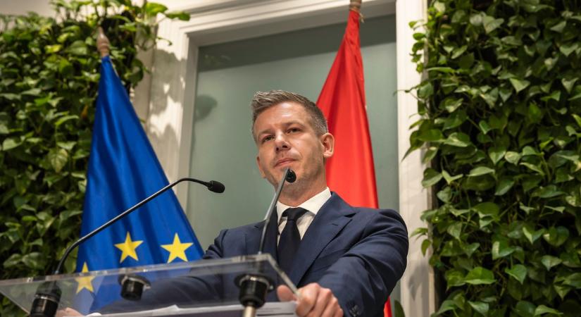 Magyar Péter színvallásra szólította fel Novák Katalint, hogy az Orbán család utasítására adott-e kegyelmet K. Endrének