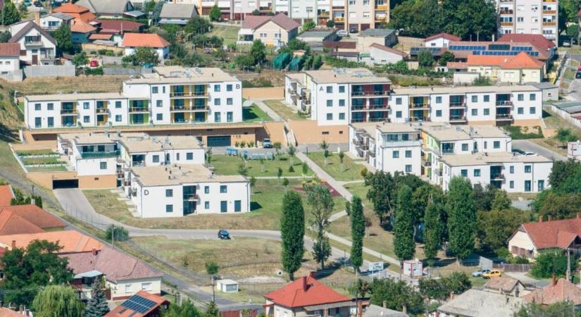 Hiába nőnek a fizetések, egyre távolabb kerül az álomlakás