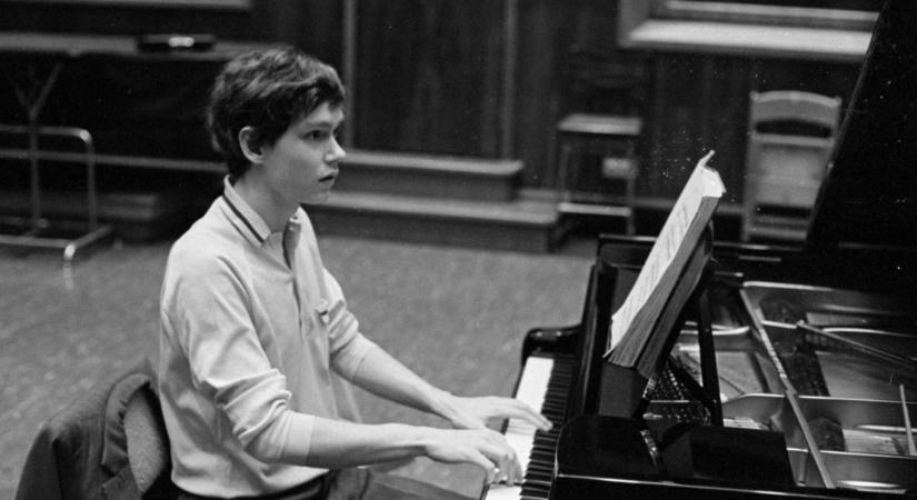In memoriam Kocsis Zoltán