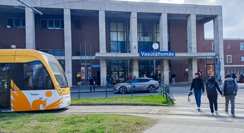 Megrongáltak egy berendezést a Nagyállomáson