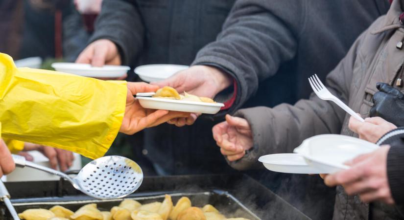 Egyre több az idős hajléktalan, nem tudják fizetni a rezsijüket