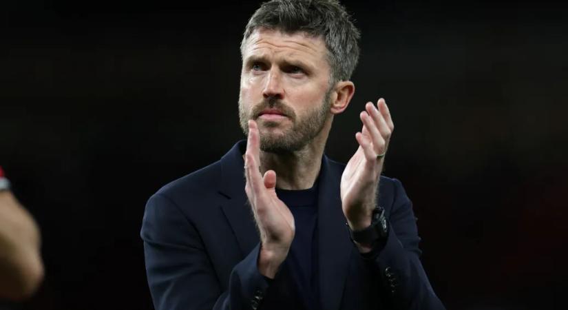 Michael Carrick 2028-ig marad a Manchester United élén
