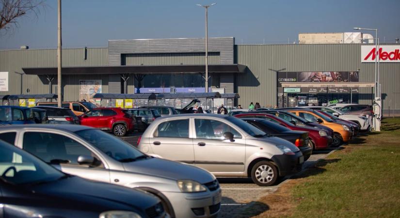 Piac és bolt sem lesz – ünnepi napok jönnek